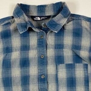 The North Face Tanami Shirt Women's Small 1/4 Button Plaid Woven Outdoors Hiking